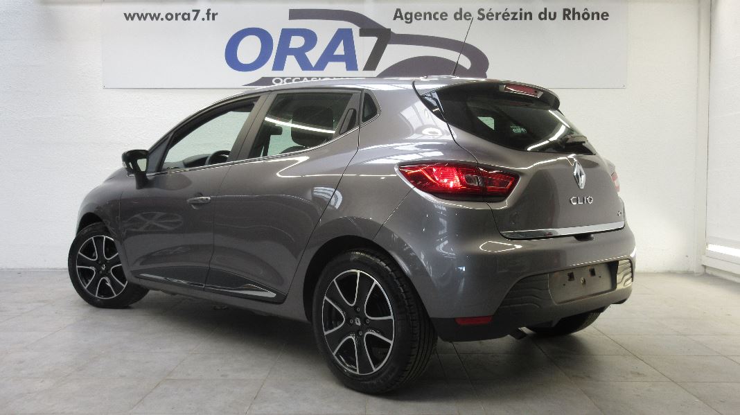 RENAULT CLIO 4 DCI 90 ENERGY E6 INTENS 2015 5P