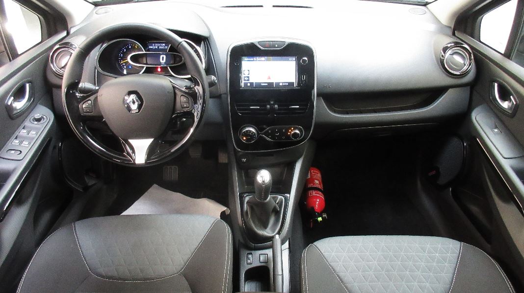 RENAULT CLIO 4 DCI 90 ENERGY E6 INTENS 2015 5P