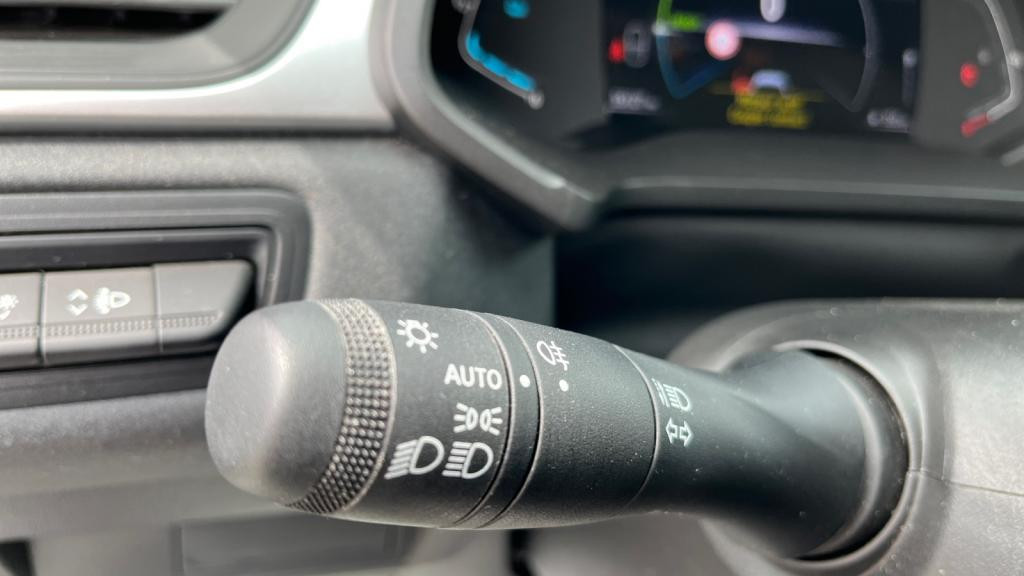 RENAULT CAPTUR 1.6 E-Tech Hybride - 145 - BVA multi-modes II Business