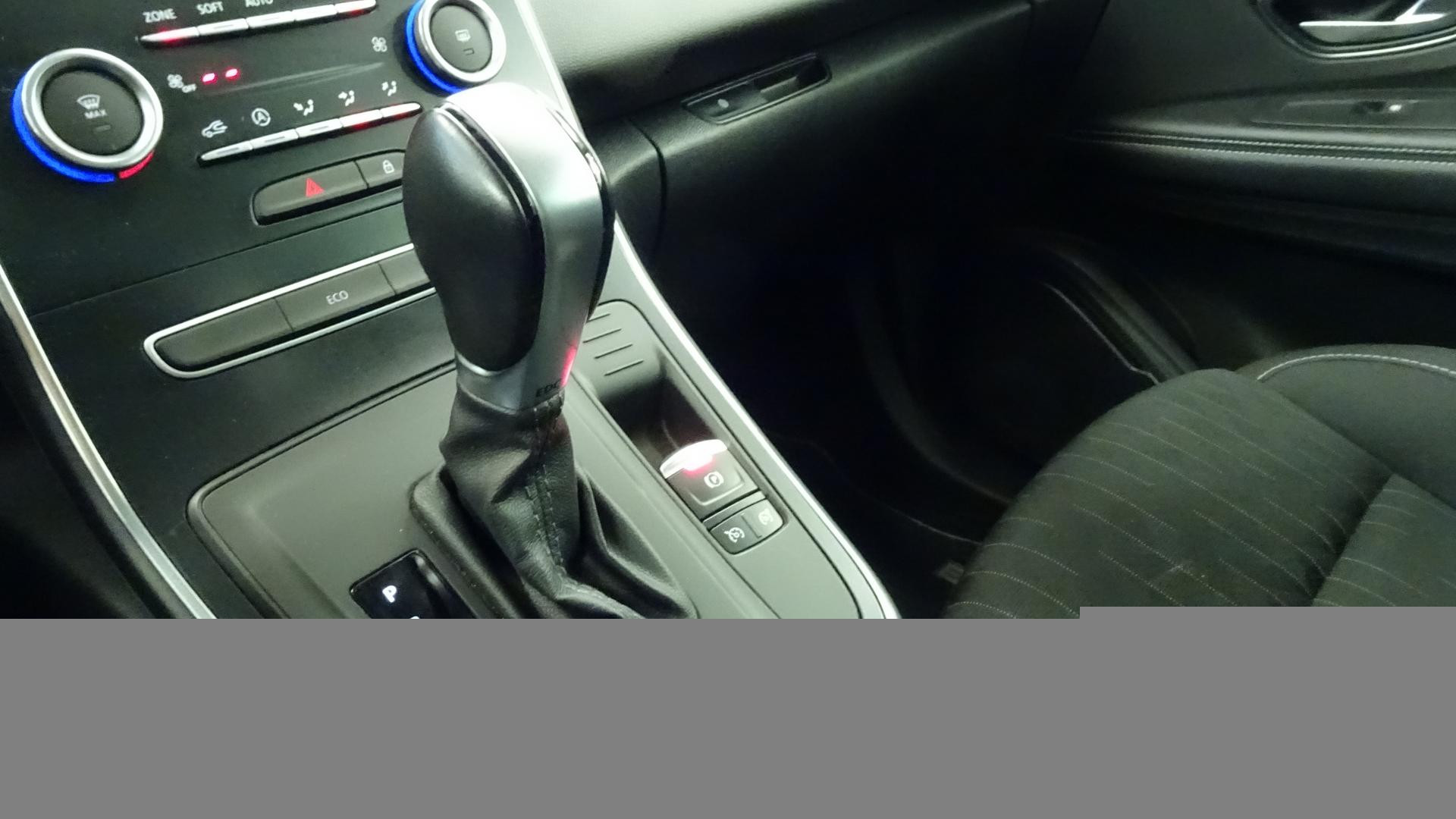 RENAULT SCENIC 1.5 Energy dCi 110 EDC IV MONOSPACE Limited