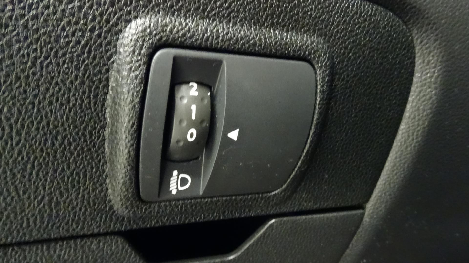 RENAULT SCENIC 1.5 Energy dCi 110 EDC IV MONOSPACE Limited