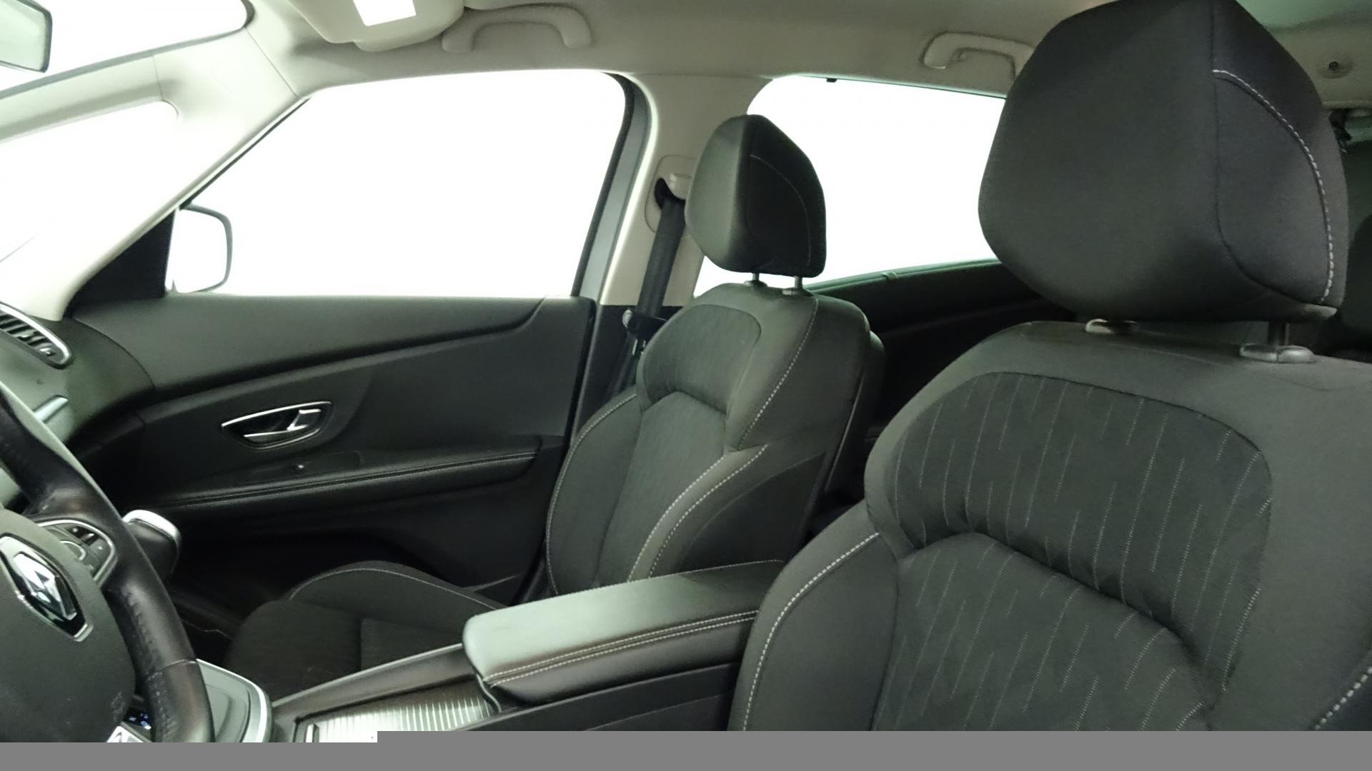 RENAULT SCENIC 1.5 Energy dCi 110 EDC IV MONOSPACE Limited