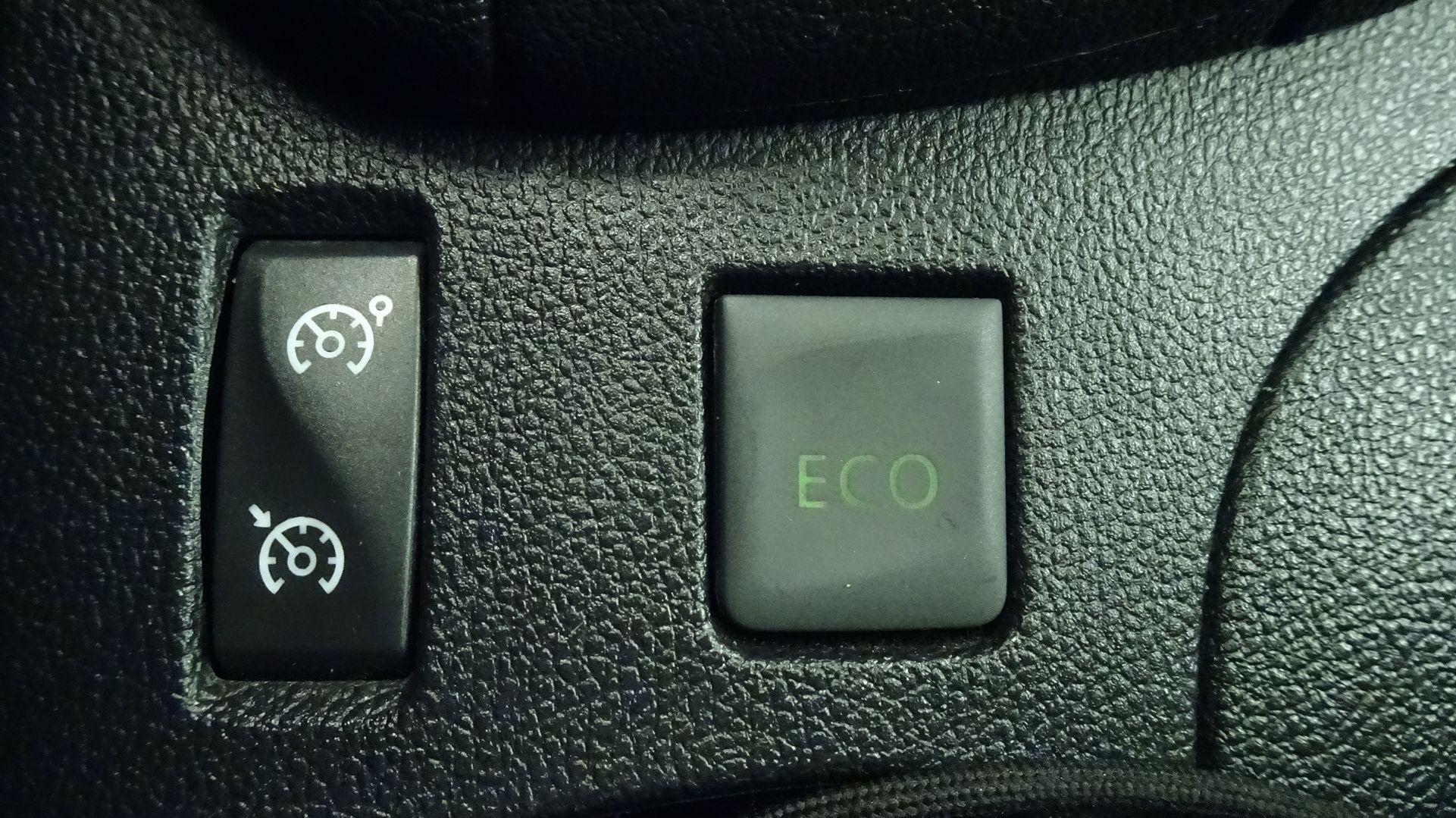 RENAULT CLIO 4 1.5 DCI 90CH ENERGY INTENS 5P