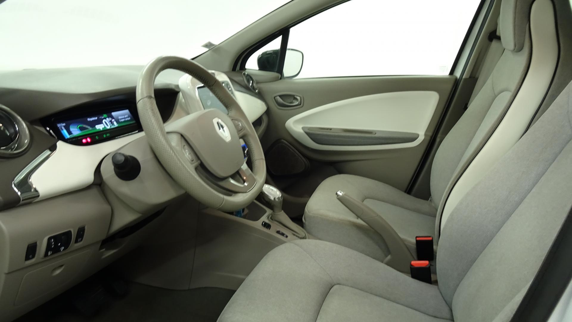 RENAULT ZOE Z.E. R90 2019  BERLINE Zen