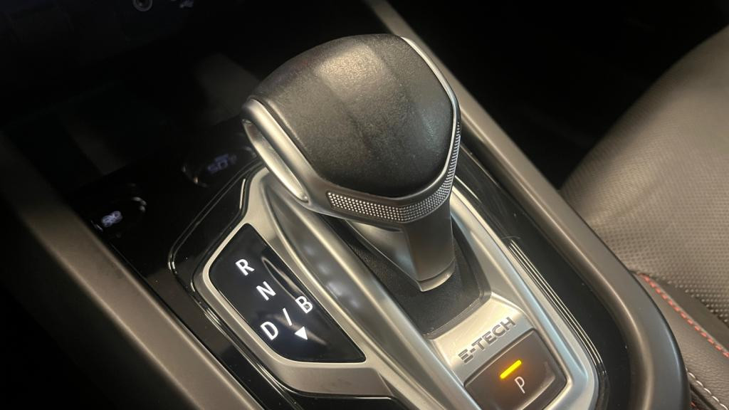 RENAULT ARKANA 1.6 E-Tech Hybride - 145 - BVA multi-modes  R.S. Line Fast Track