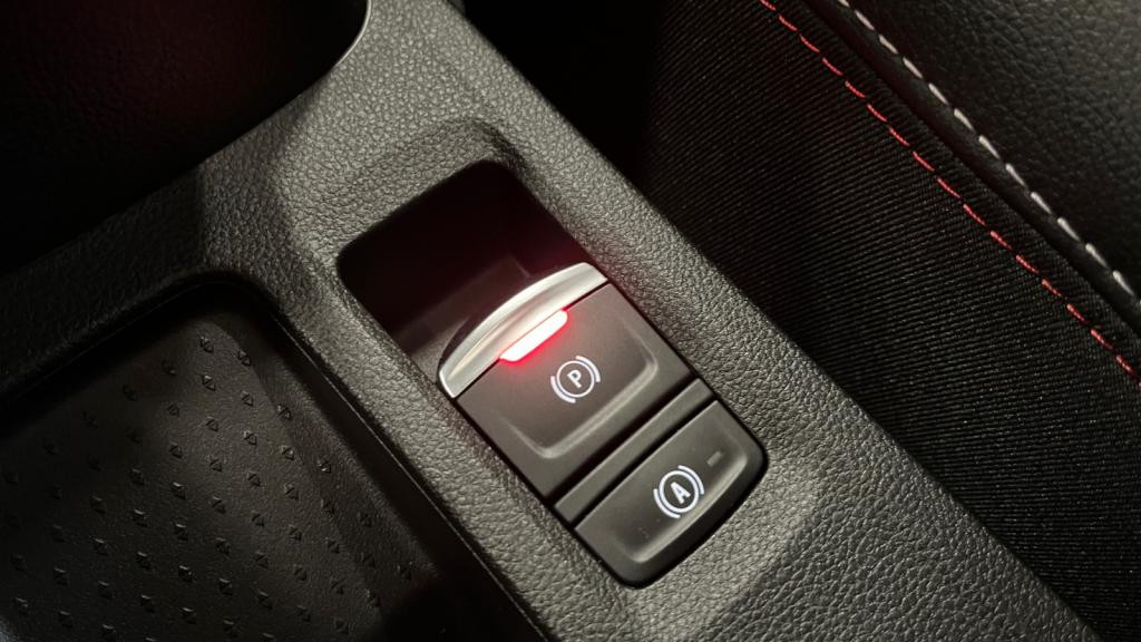 RENAULT CAPTUR 1.3 TCe - 140 - FAP  II R.S. Line 