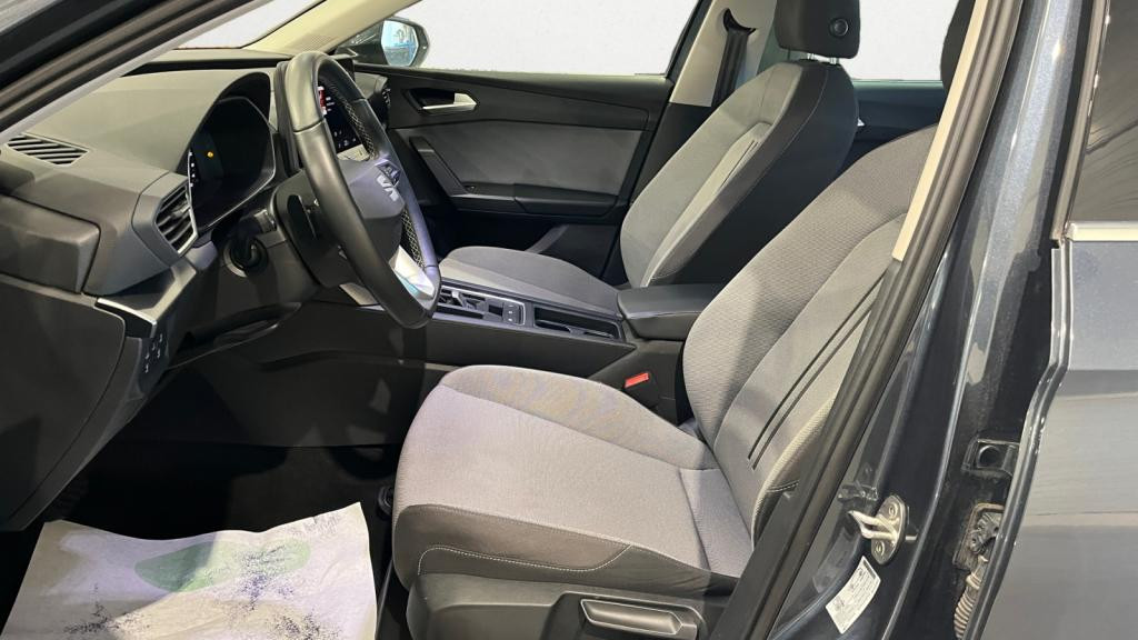 Nouvelle SEAT LEON 1.5 eTSI - 115 - DSG 7 BERLINE Style 