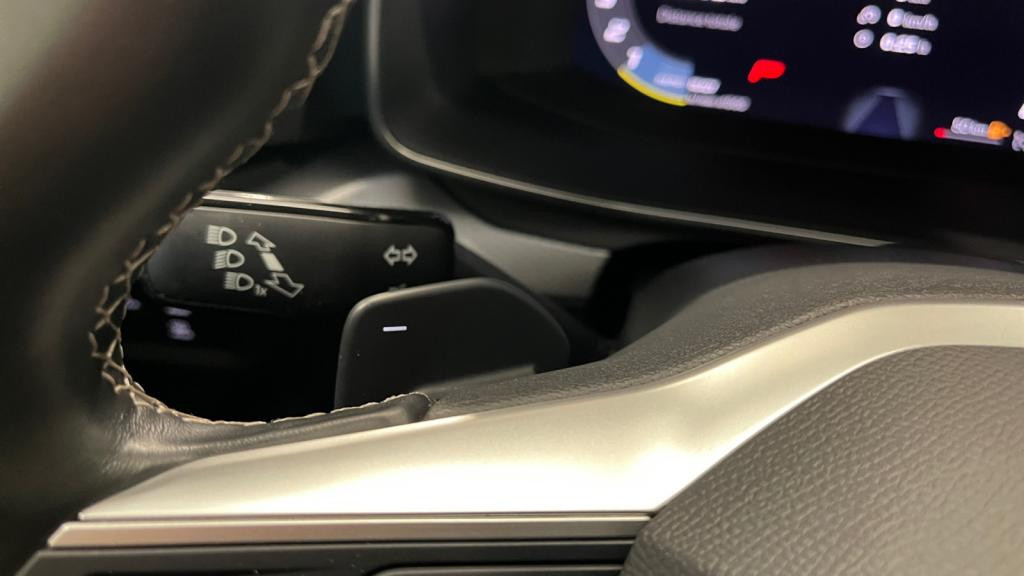 Nouvelle SEAT LEON 1.5 eTSI - 115 - DSG 7 BERLINE Style 