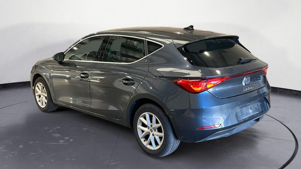 Nouvelle SEAT LEON 1.5 eTSI - 115 - DSG 7 BERLINE Style 