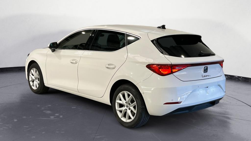 Nouvelle SEAT LEON 1.5 eTSI - 115 - DSG 7 BERLINE Style 