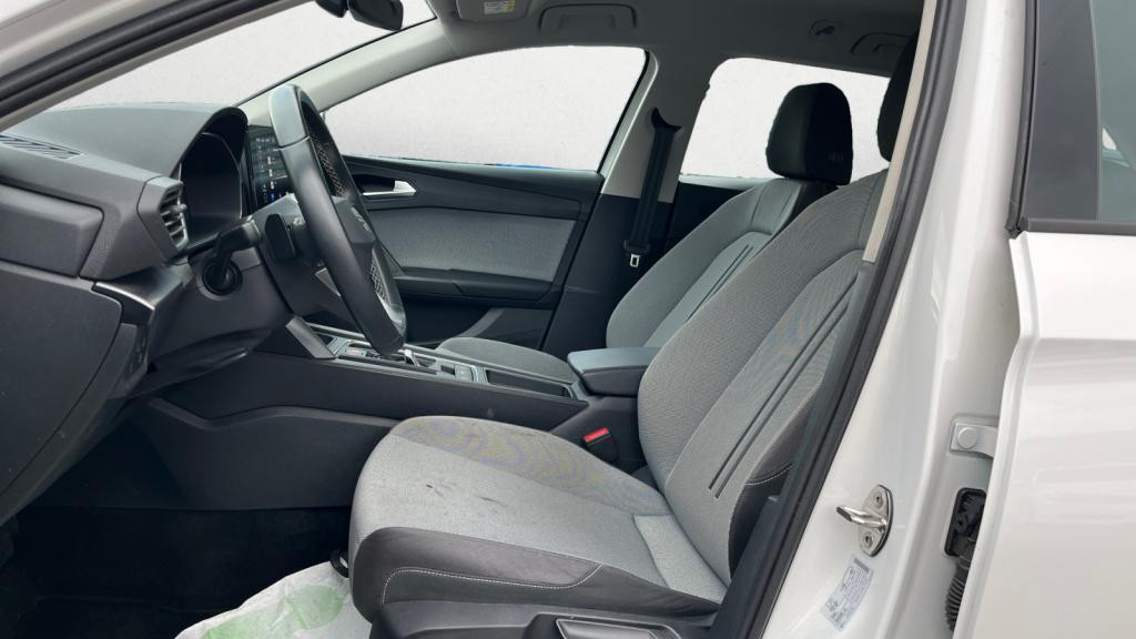 SEAT Leon Sportstourer 2.0 16V TDI - 150 - DSG 7 SPORTSTOURER BREAK Business 