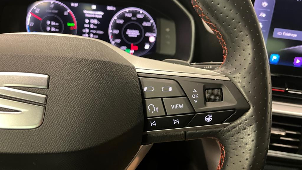 SEAT LEON 1.4 e-HYBRID - 204 - DSG 6  BERLINE FR 