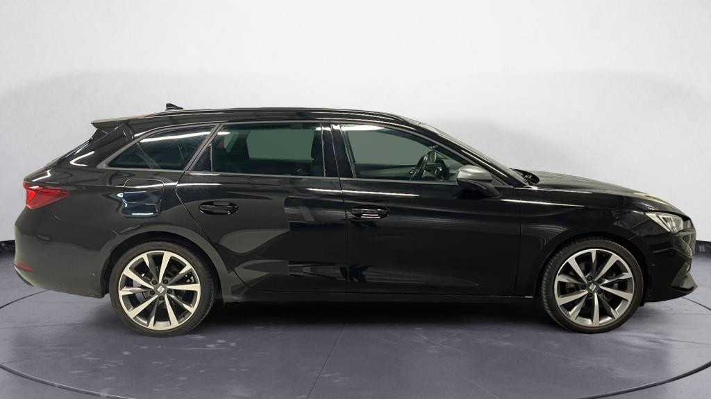 SEAT Leon Sportstourer 2.0 16V TDI - 150 - DSG 7 SPORTSTOURER BREAK FR 