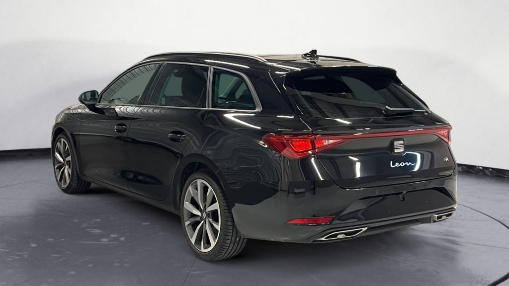 SEAT Leon Sportstourer 2.0 16V TDI - 150 - DSG 7 SPORTSTOURER BREAK FR 