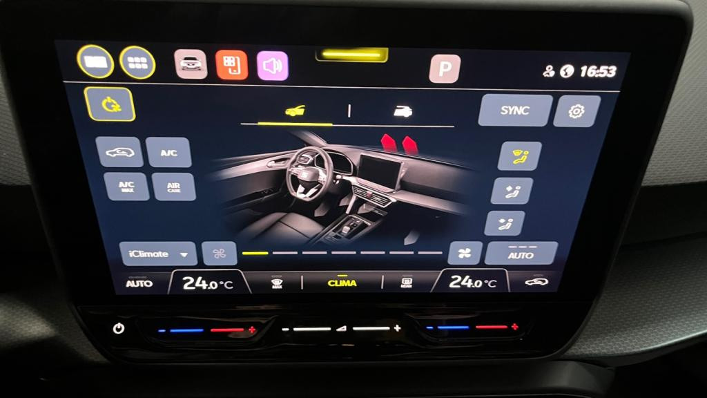 Nouvelle SEAT LEON 1.5 eTSI - 115 - DSG 7 BERLINE Style 