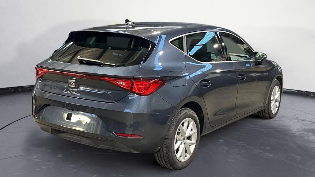 Nouvelle SEAT LEON 1.5 eTSI - 115 - DSG 7 BERLINE Style 