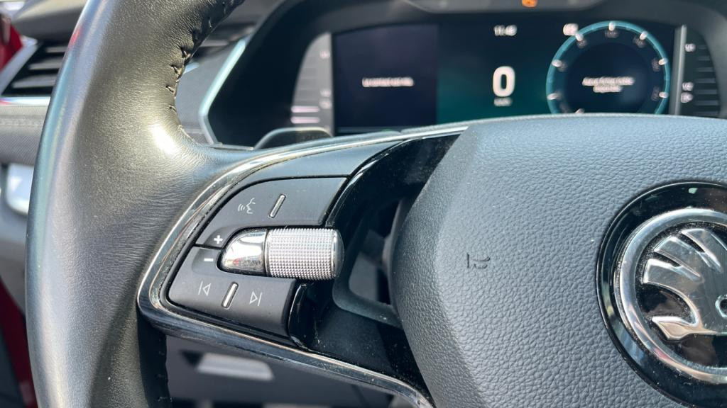 SKODA OCTAVIA COMBI 1.4 TSI PHEV iV- 204 - DSG6e Start & Stop  IV - Style Combi