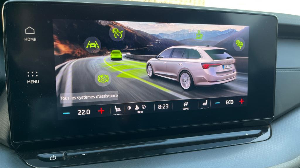 SKODA OCTAVIA COMBI 1.4 TSI PHEV iV- 204 - DSG6e Start & Stop  IV  Ambition Combi