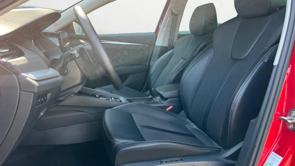 SKODA OCTAVIA COMBI 1.4 TSI PHEV iV- 204 - DSG6e Start & Stop  IV - Style Combi