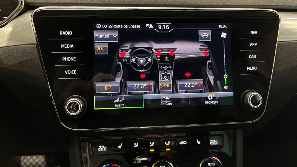 SKODA SUPERB COMBI 2.0 TDI SCR - 150 - DSG7  III Business PHASE 2 Combi