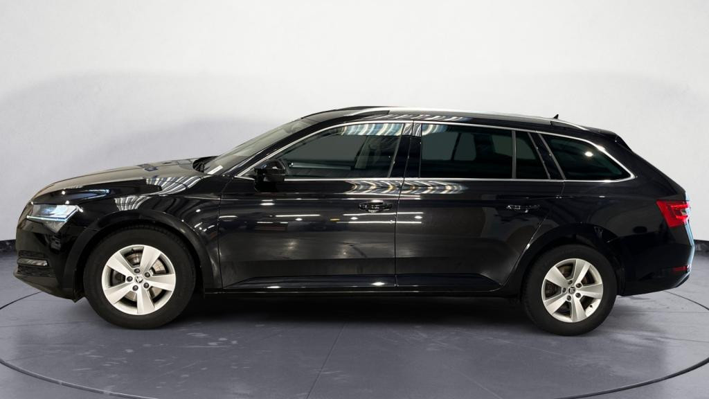 SKODA SUPERB COMBI 2.0 TDI SCR - 150 - DSG7  III Business PHASE 2 Combi
