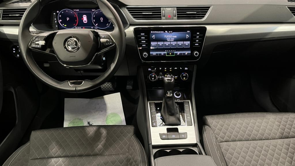 SKODA SUPERB 2.0 TDI SCR - 150 - DSG7  III Business PHASE 2 Combi