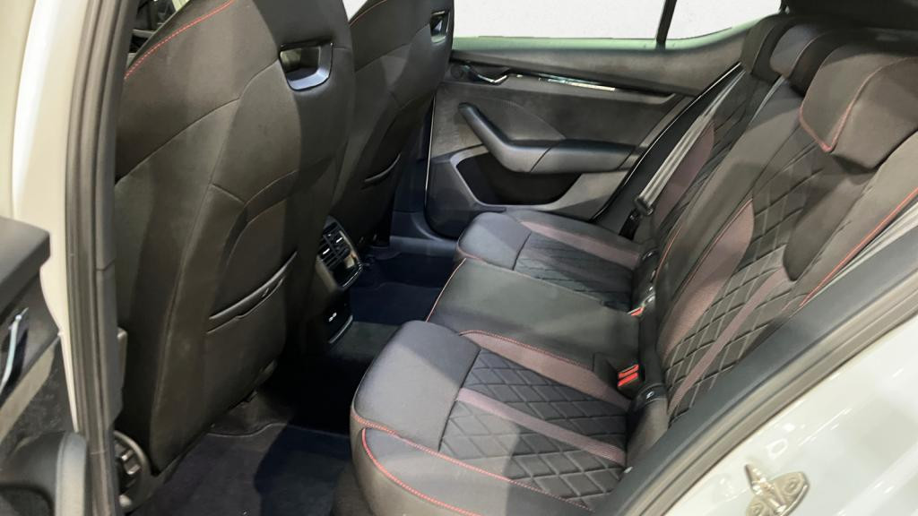 SKODA OCTAVIA 1.4 TSI PHEV iV- 245 - DSG6e Start & Stop  IV  RS