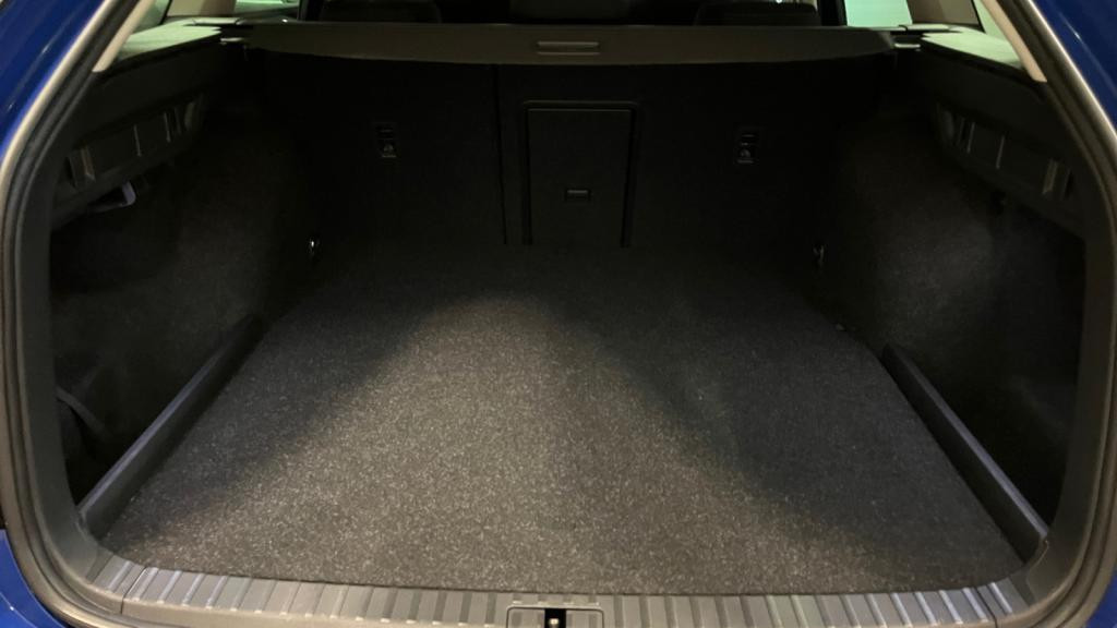 SKODA OCTAVIA COMBI 1.4 TSI PHEV iV- 204 - DSG6e IV - Ambition Combi