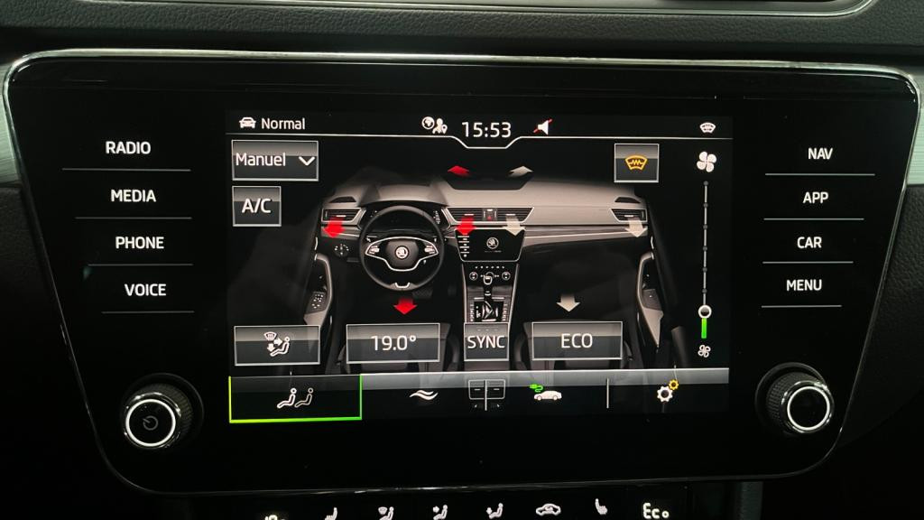 SKODA SUPERB 1.4 TSI PHEV - 218 - DSG  III Business PHASE 2 Combi