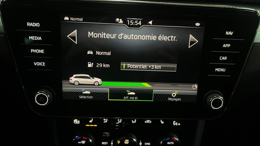 SKODA SUPERB 1.4 TSI PHEV - 218 - DSG  III Business PHASE 2 Combi