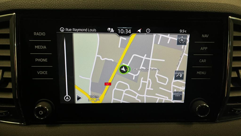 SKODA KAROQ 1.5 TSI ACT - 150  Clever