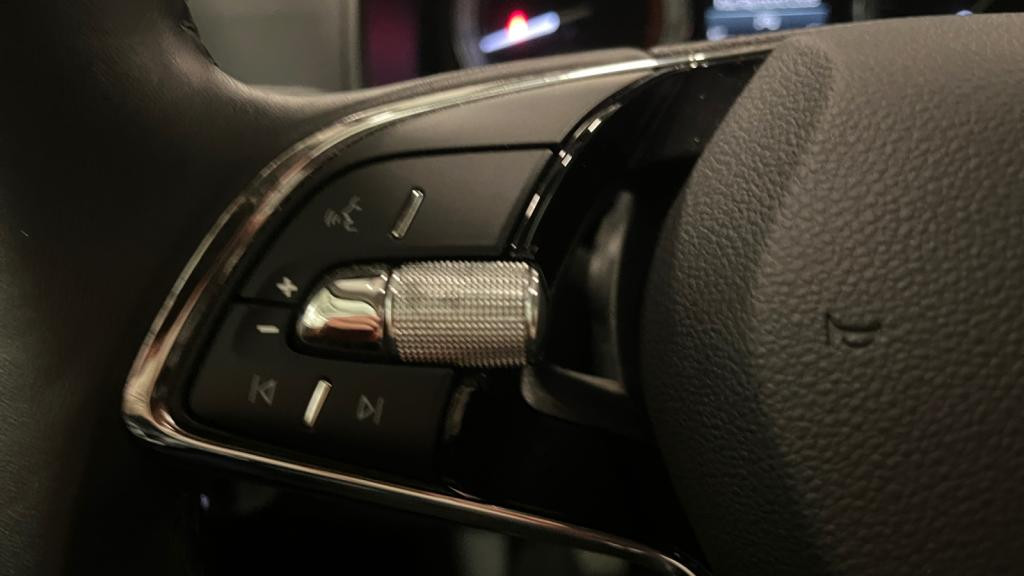 SKODA KAROQ 1.5 TSI ACT - 150  Clever