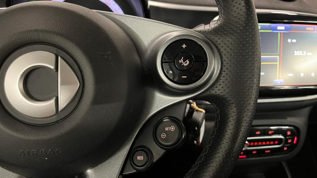 SMART FORTWO Smart EQ - 82  COUPE Passion PHASE 2