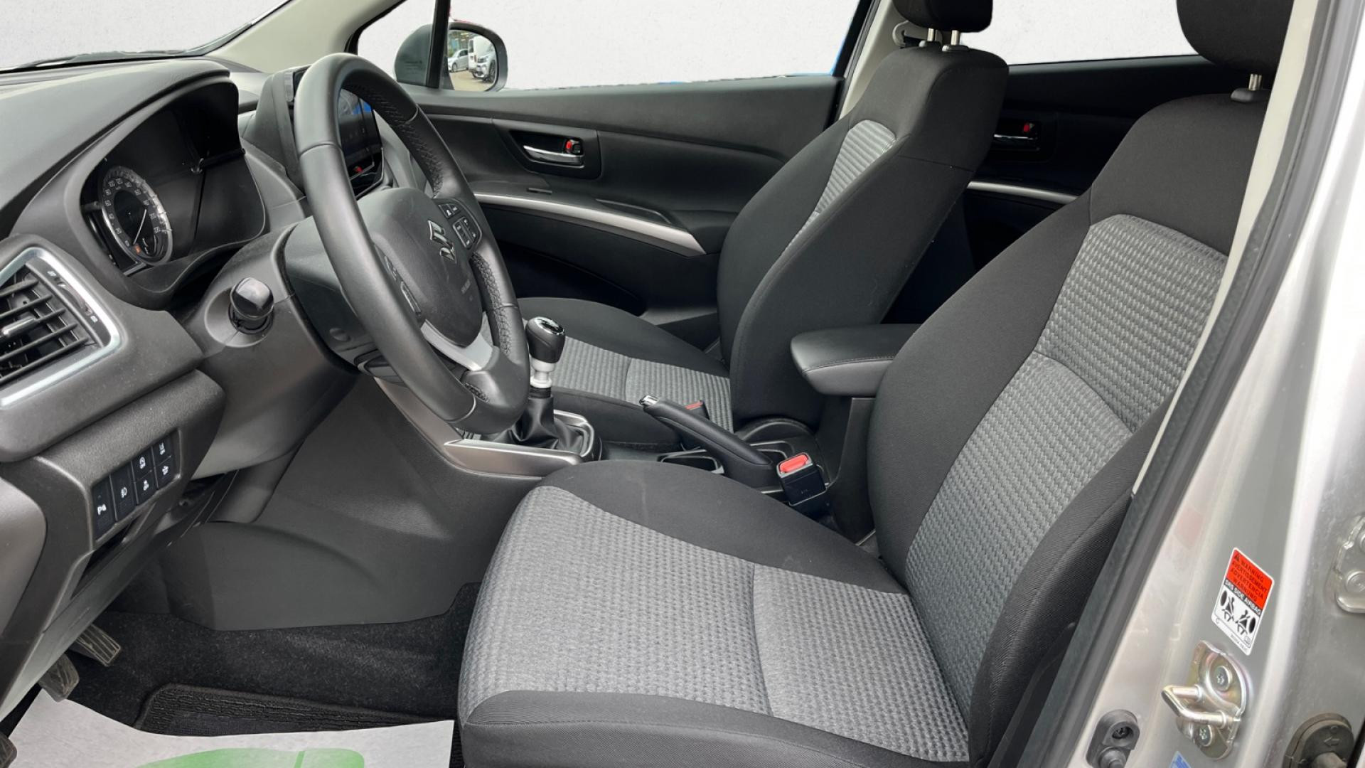 Nouvelle SUZUKI S CROSS S-Cross 1.4 Boosterjet + Hybrid SHVS Privilège PHASE 3