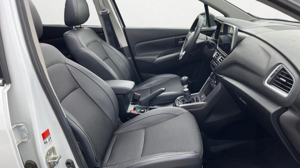 Nouvelle SUZUKI S CROSS 1.4 Boosterjet + Hybrid SHVS Style PHASE 3