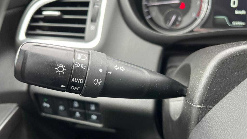 SUZUKI S CROSS  Hybrid 129 Style PHASE 3 - Toit Ouvrant - Phares à LED