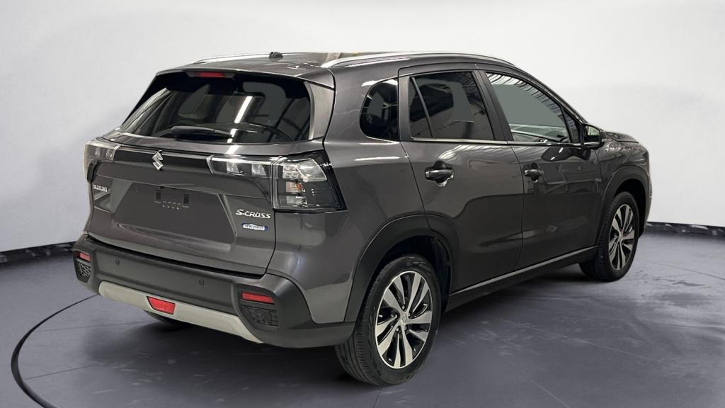Nouvelle SUZUKI S CROSS 1.4 Boosterjet + Hybrid SHVS Style PHASE 3