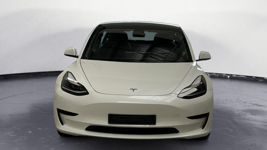 TESLA MODEL 3 RWD MY21  Standard Plus