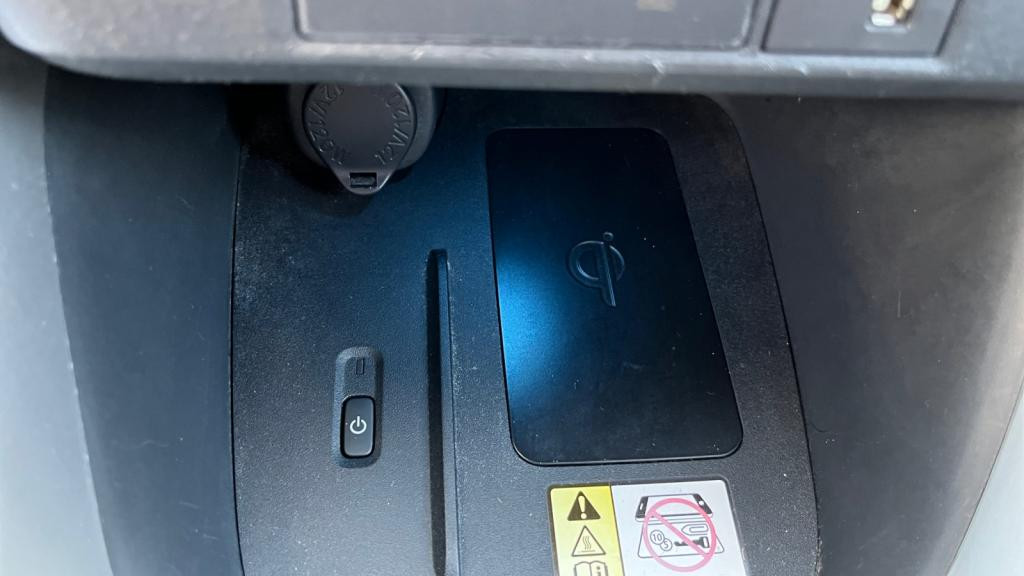 TOYOTA YARIS Hybrid 116h e-CVT IV Iconic - Pack Techno Plus - Toyota Touch & Go