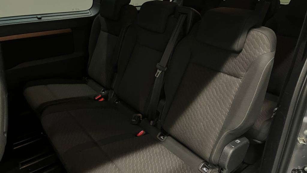 Nouvelle TOYOTA PROACE Verso 2.0 180 D-4D - BVA - 8pl (MC22)  Medium Executive Techno