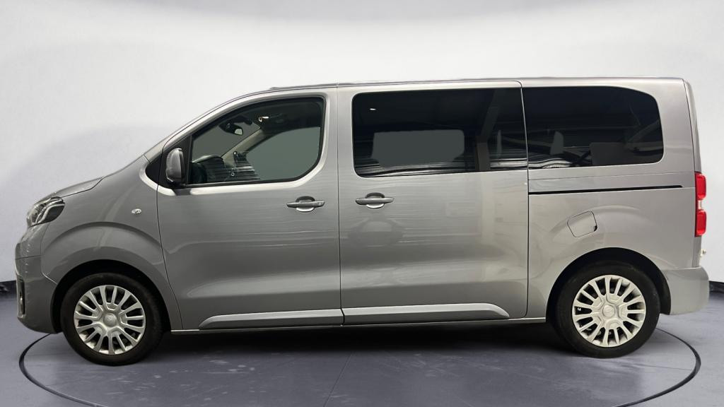 Nouvelle TOYOTA PROACE Verso 2.0 180 D-4D - BVA - 8pl (MC22)  Medium Executive Techno