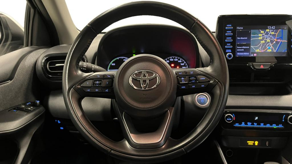 TOYOTA YARIS Hybrid 116h - e-CVT (MY22)  IV Dynamic Business 