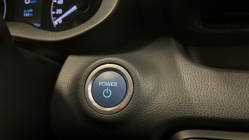 TOYOTA YARIS Hybrid 116h - e-CVT (MY22)  IV Dynamic Business 