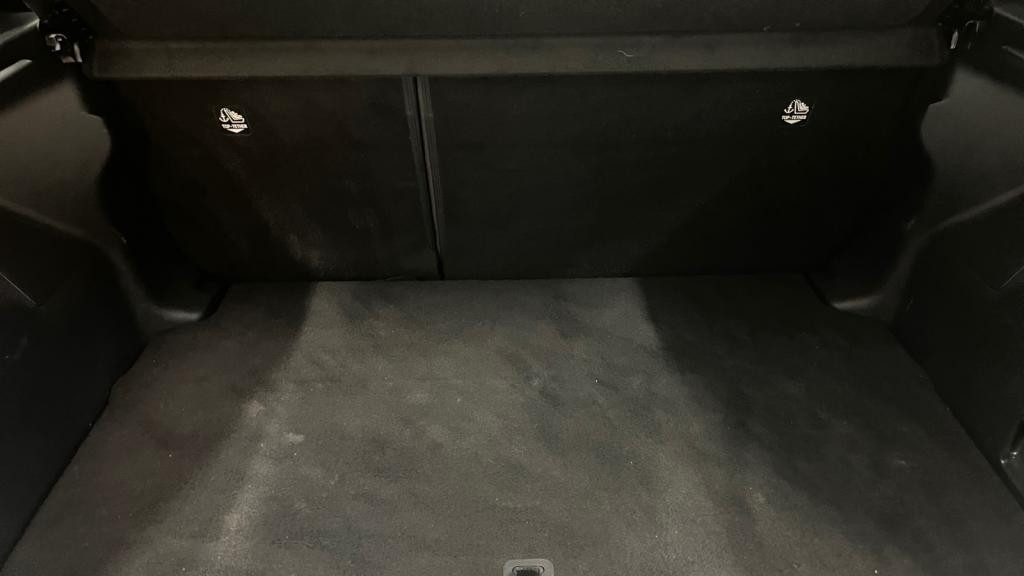 TOYOTA YARIS Hybrid 116h - e-CVT (MY22)  IV Dynamic Business 