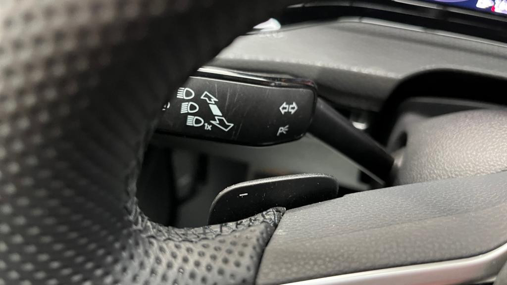 VOLKSWAGEN GOLF 2.0 TSI - 245 - DSG 7  VIII BERLINE GTI