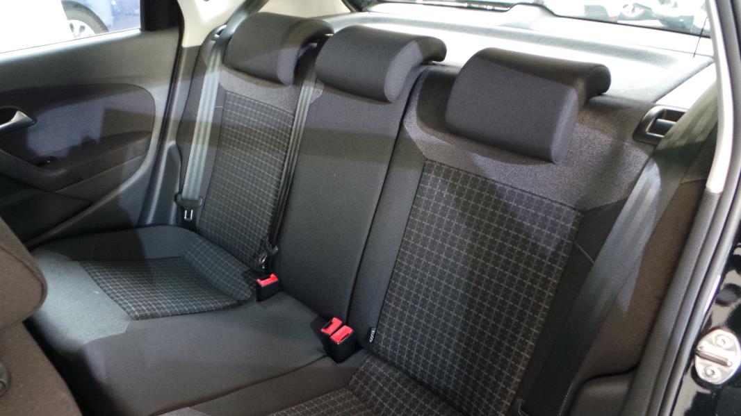 VOLKSWAGEN POLO 1.2 TSI 90CH CONFORTLINE 5P