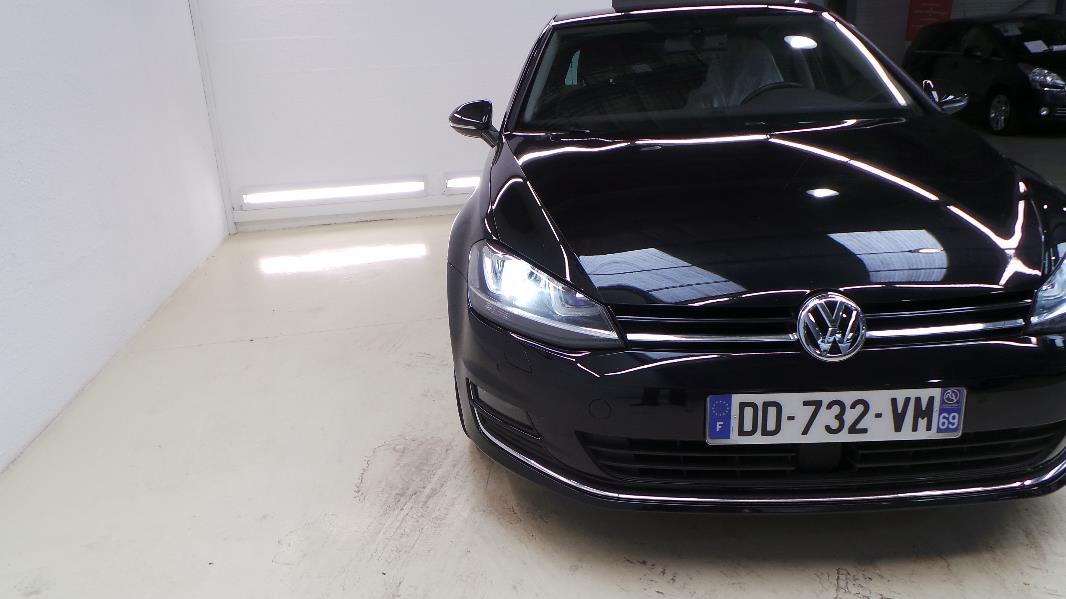 VOLKSWAGEN GOLF 7 2.0 TDI 150 FAP BLUEMOTION TECHNOLOGY CARAT DSG 5P