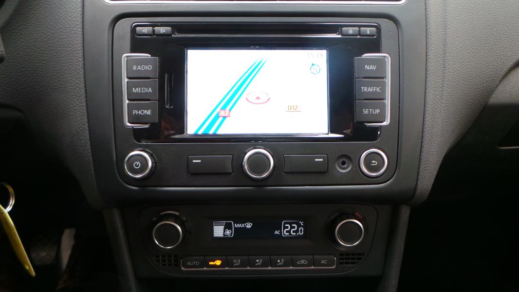 VOLKSWAGEN POLO 1.6 TDI90 FAP CONFORTLINE 5P