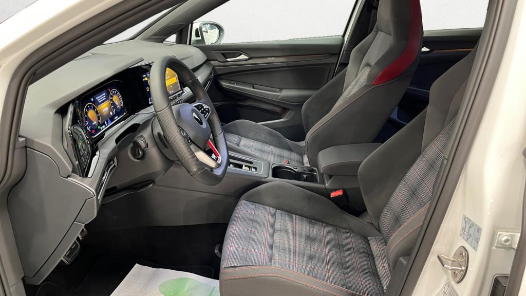 VOLKSWAGEN GOLF 2.0 TSI - 245 - DSG 7  VIII BERLINE GTI