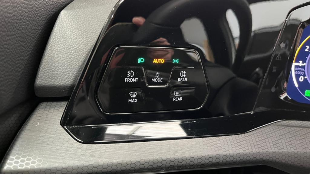 VOLKSWAGEN GOLF 2.0 TSI - 245 - DSG 7  VIII BERLINE GTI